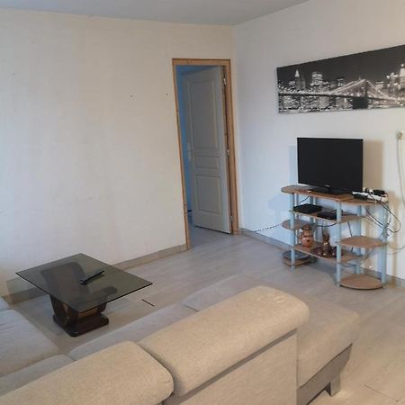 F1 1Er Etage 3 Personnes Apartment โอเบอนา ภายนอก รูปภาพ